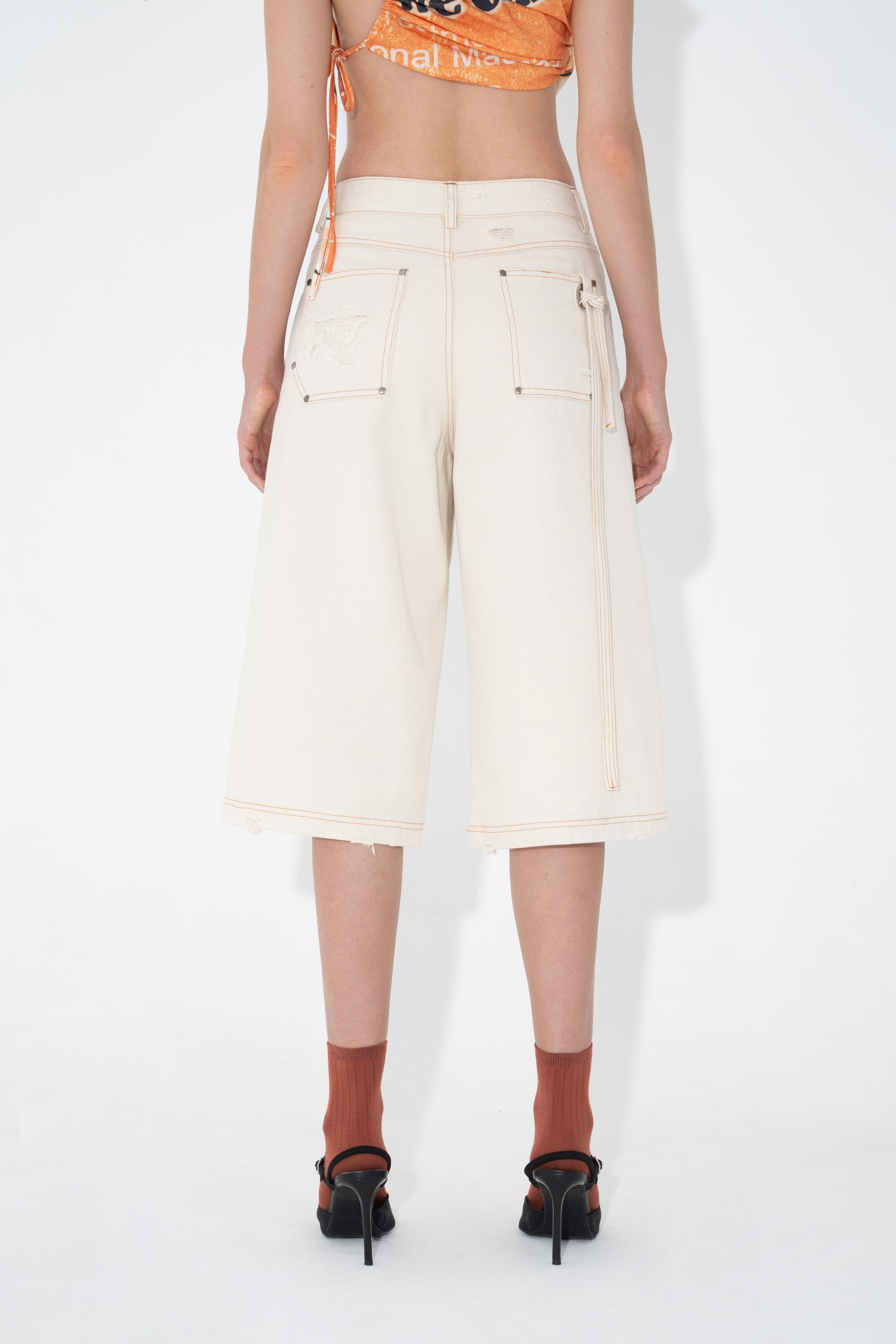 Arthur Apparel off-white Distressed Cropped Denim Trousers